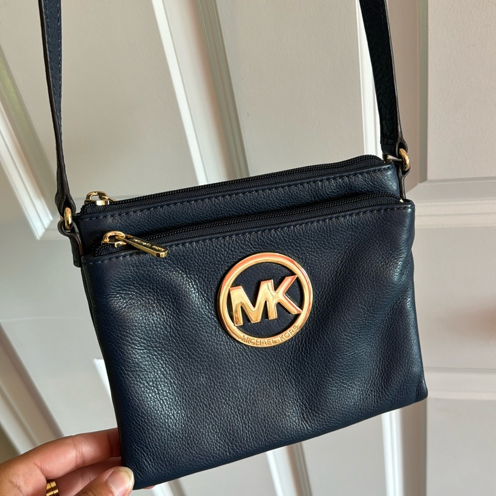 Michael Kors Navy crossbody leather purse